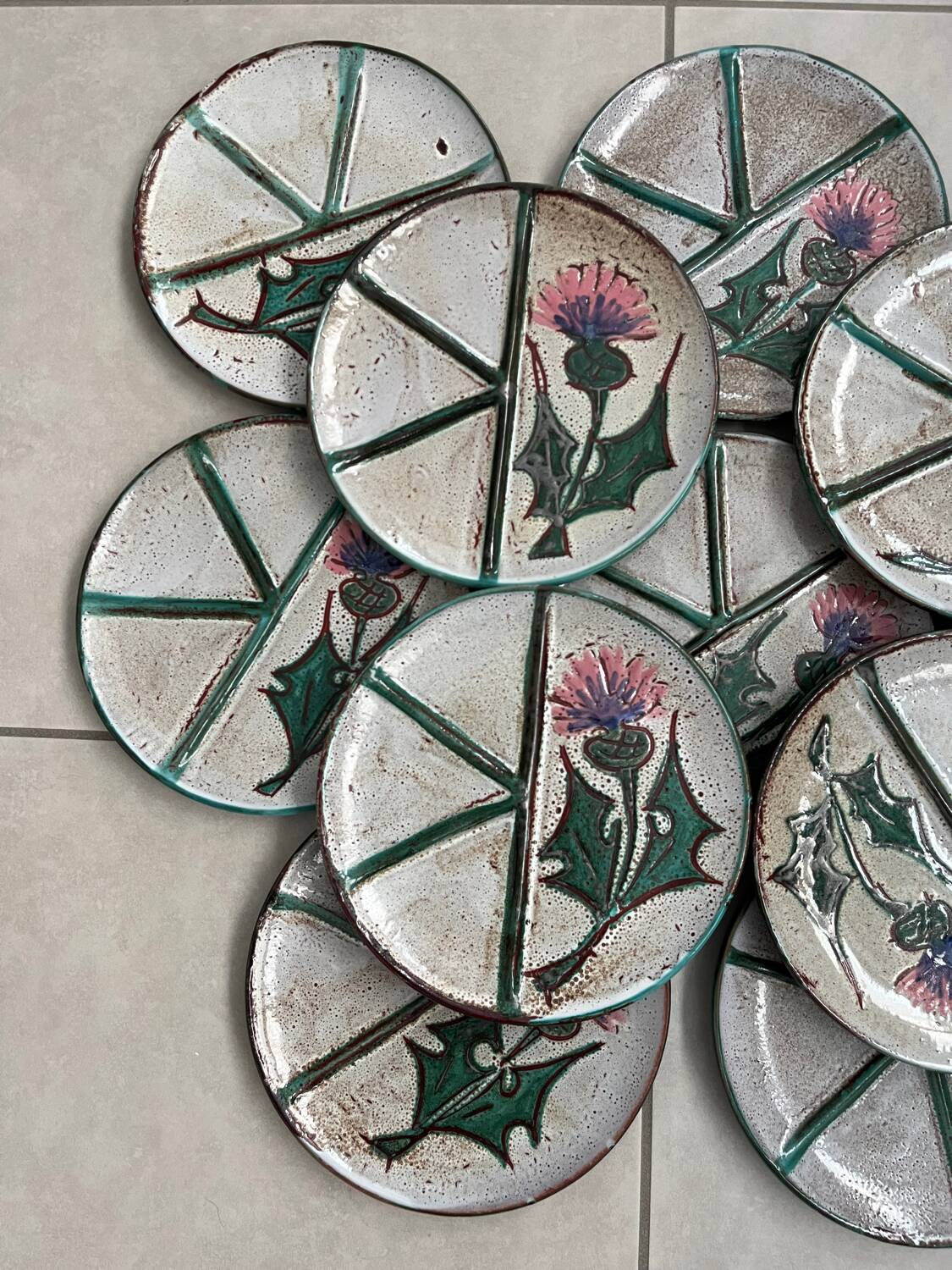 Set of 12 fondue plates "Chardon" Vallauris