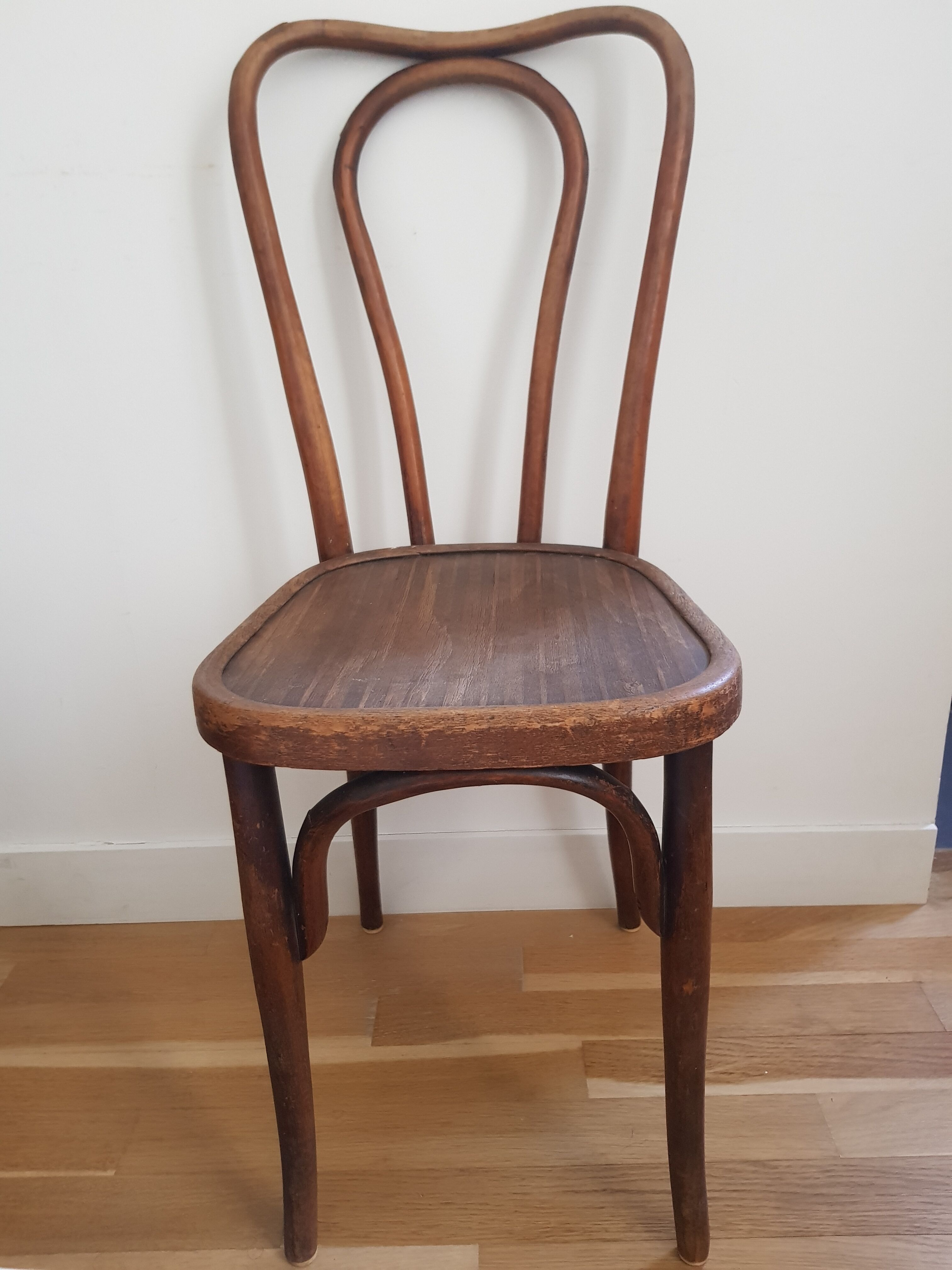 Bistro chair