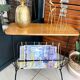 Porte revue tablette scoubidou vintage