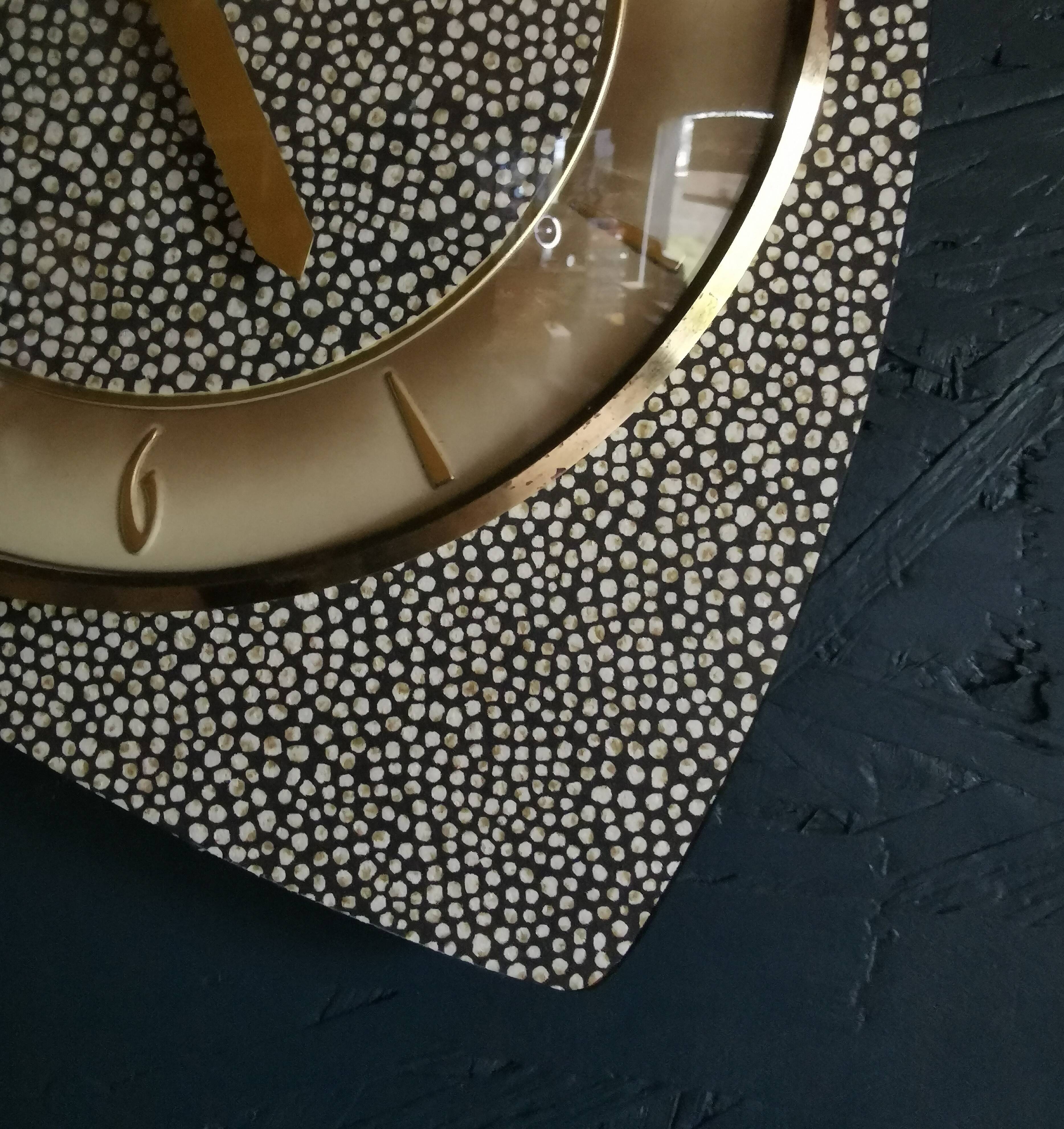 Vintage formica clock silent asymmetrical wall pendulum "Anthracite gold round"