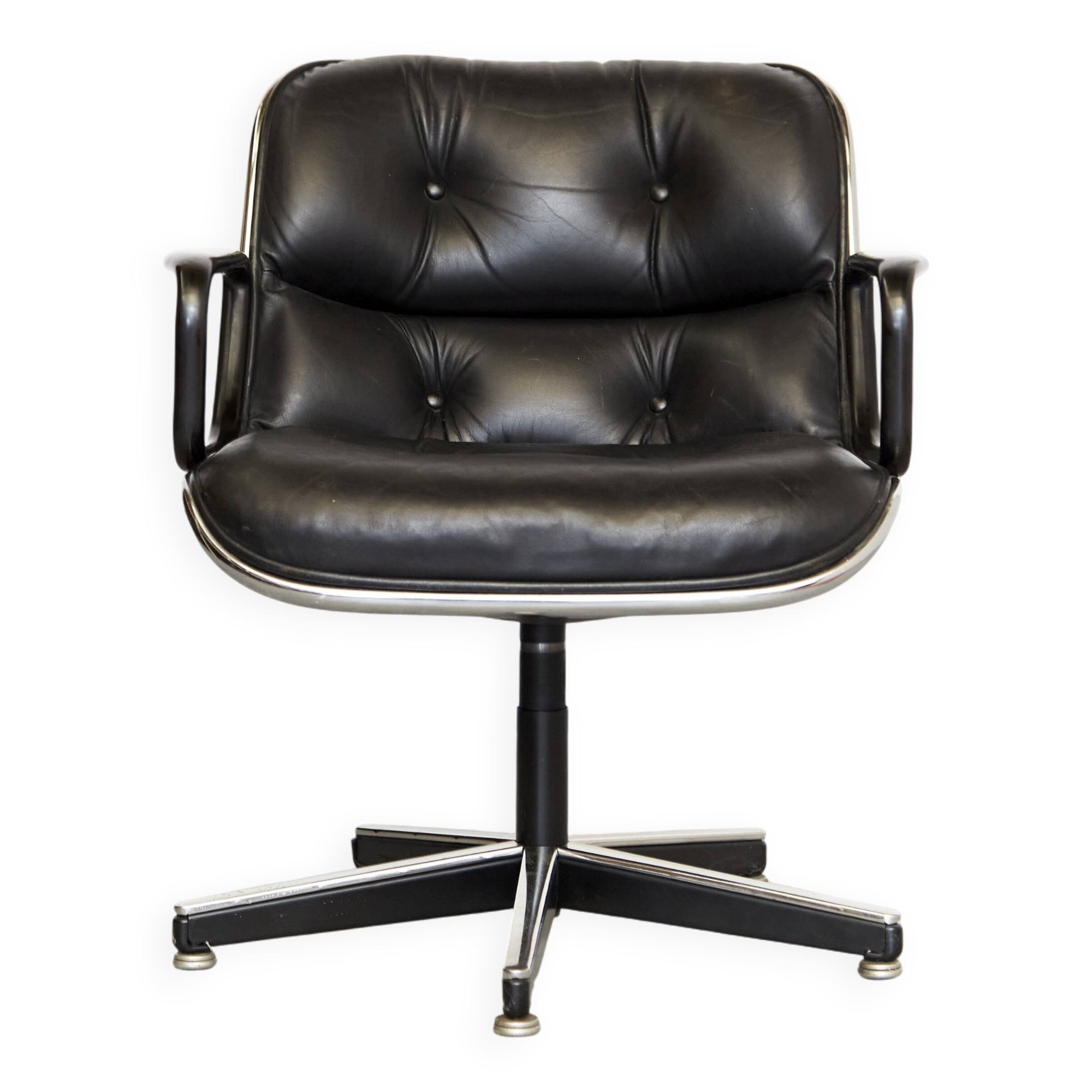 Charles Pollock, « président exécutif » de Knoll International