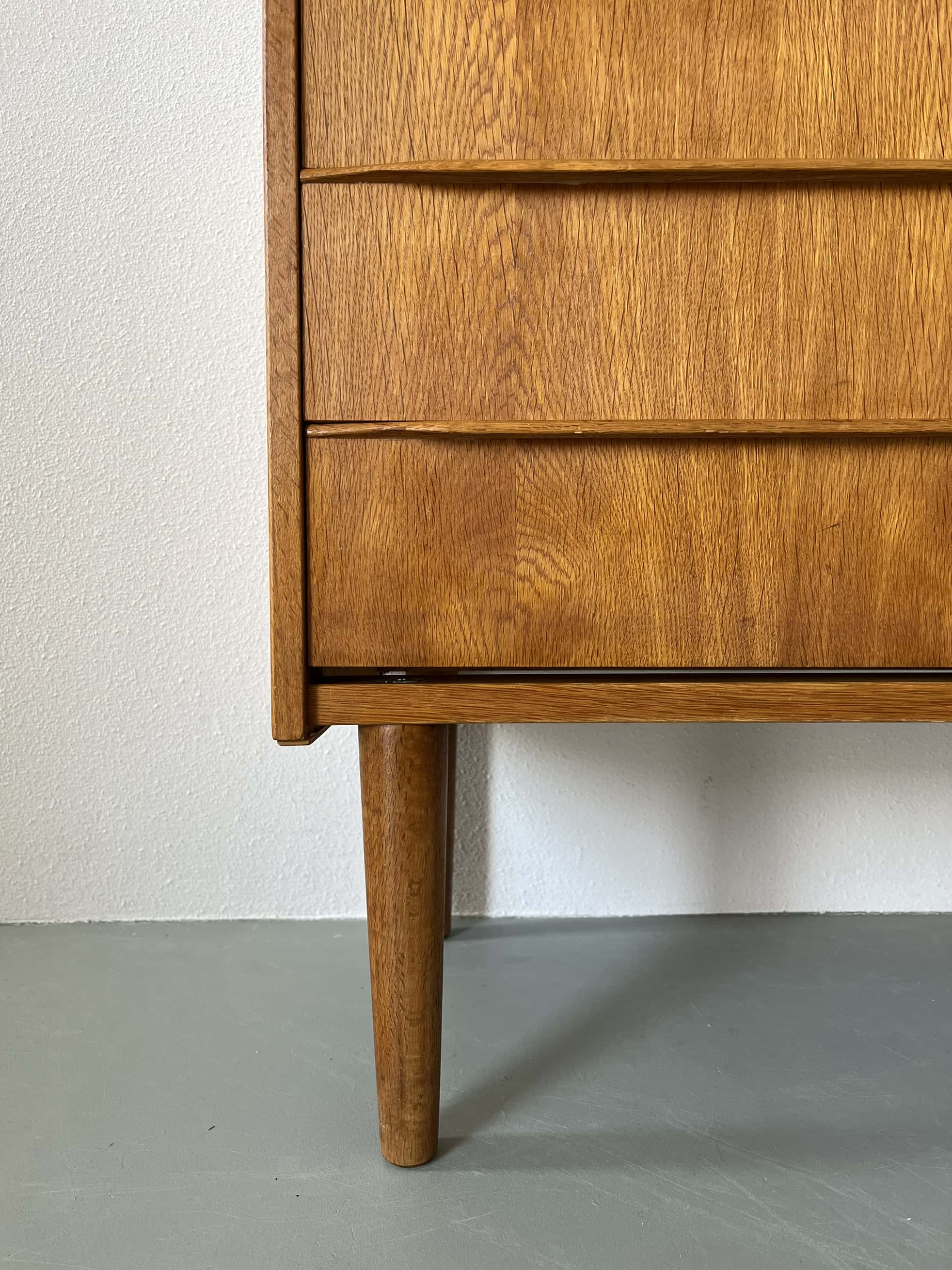 Commode vintage chêne