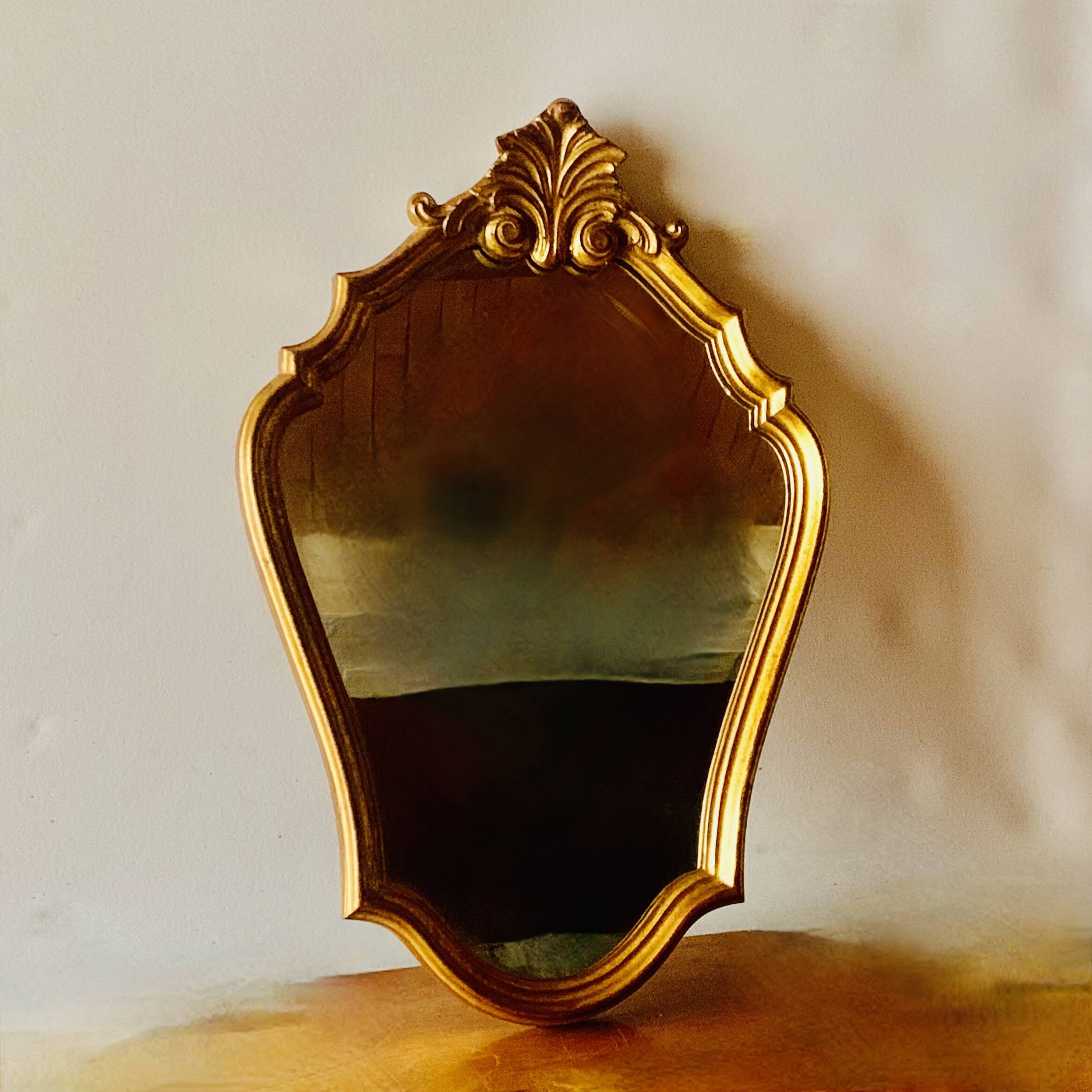 Vintage wall mirror in golden resin - rococo style