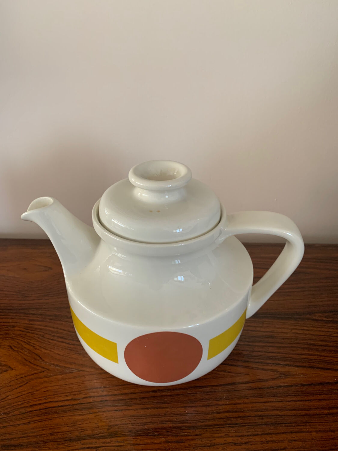 Vintage teapot 1970