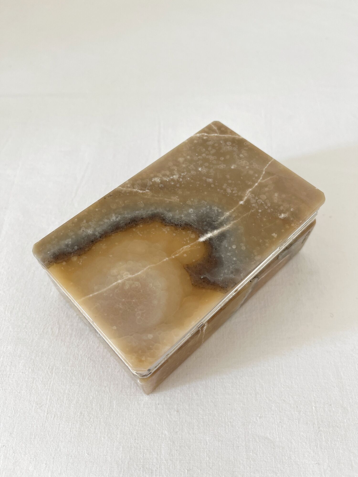 Vintage 60s rectangular onyx alabaster jewelry box