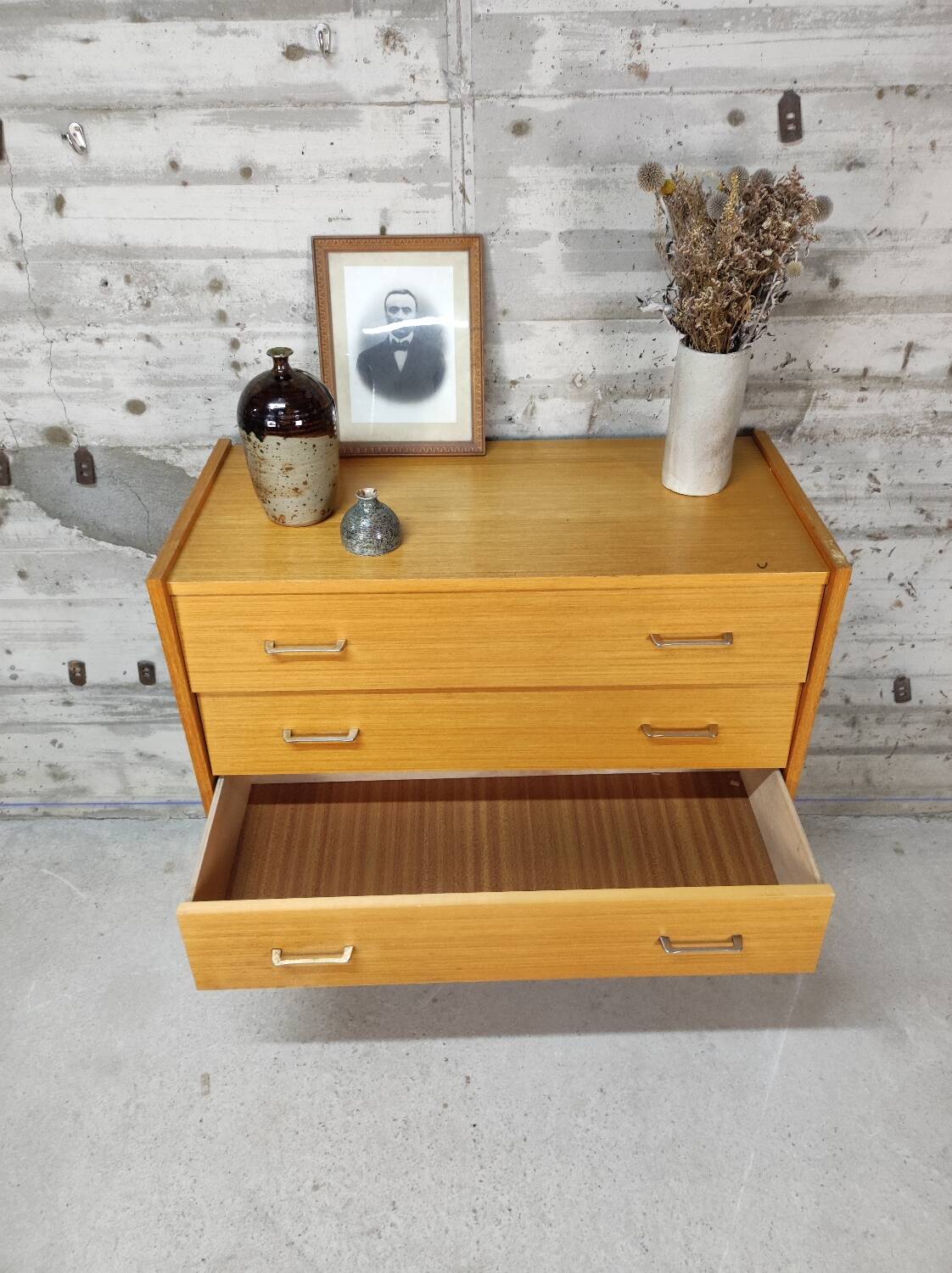 Vintage chest of drawers