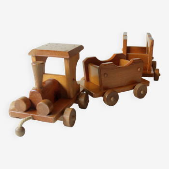 Large wooden train with 3 pieces to pull and push, handmade wooden toy from the 1980s, vintage