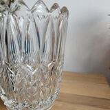 Vase en verre moulé/ ciselé