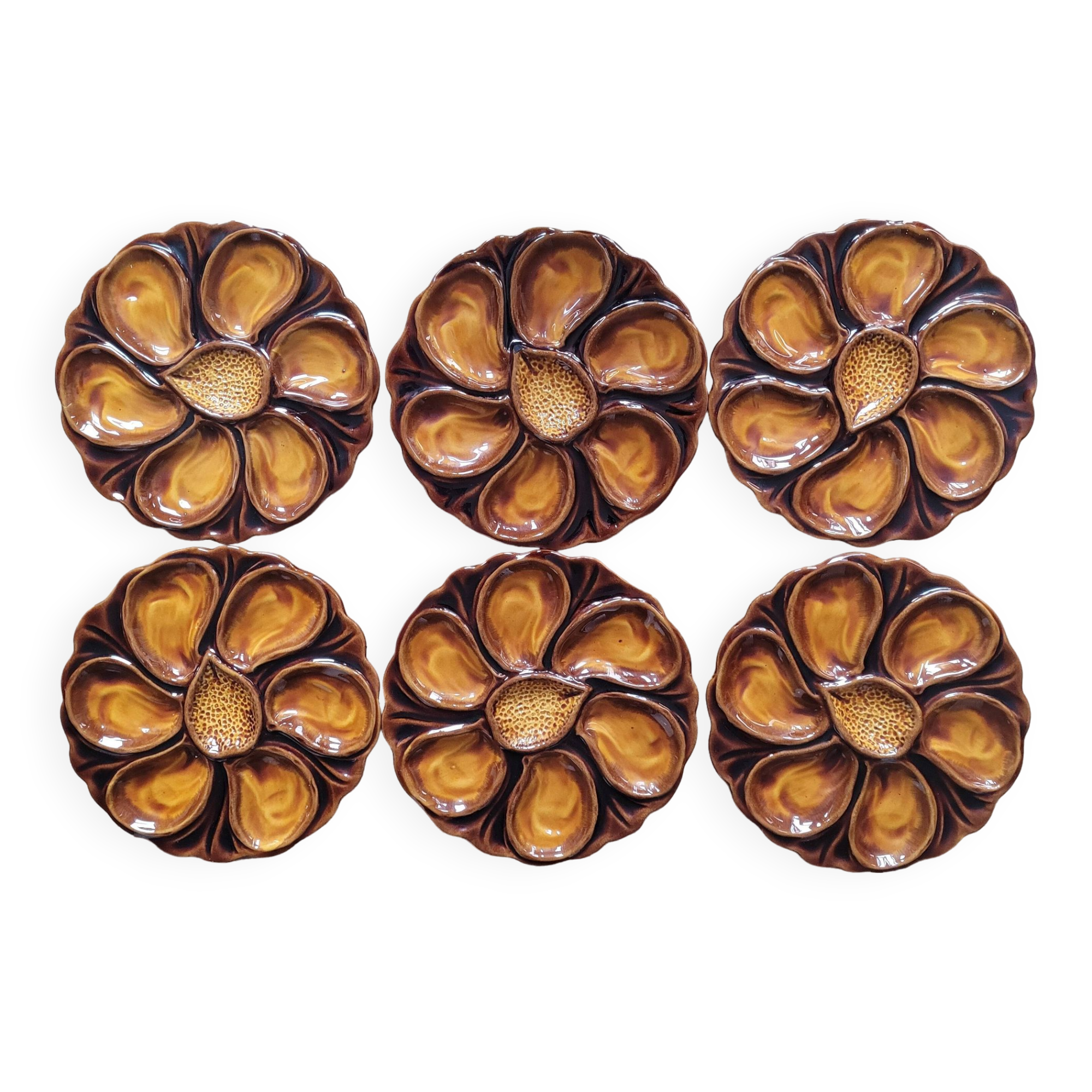 La Redoute x Selency set of 6 brown oyster plates