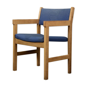 Vintage mid-century modern danish oak & blue fabric chair by hans j. wegner for getama, 1960s