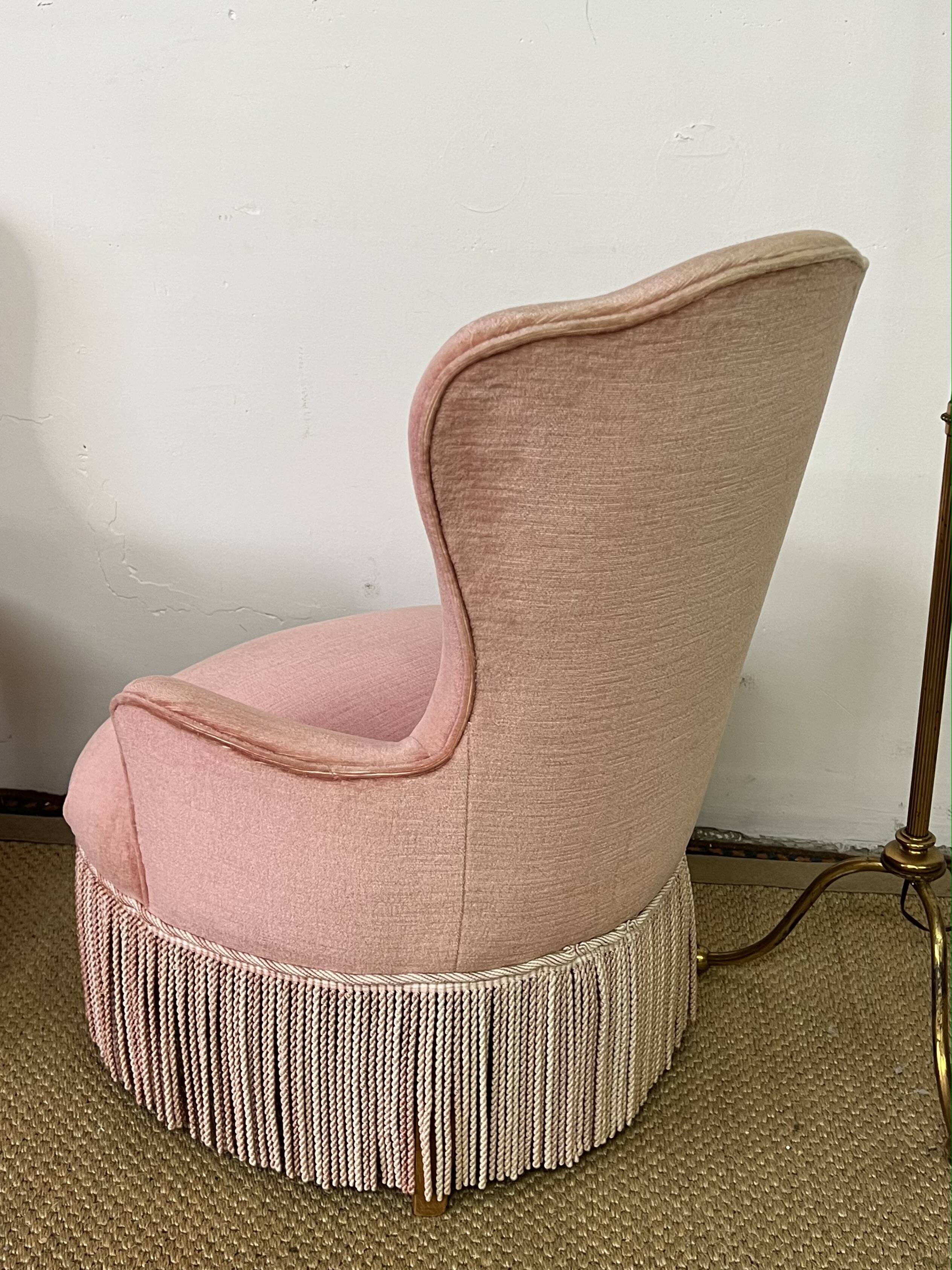 Paire de fauteuils crapaud rose poudré