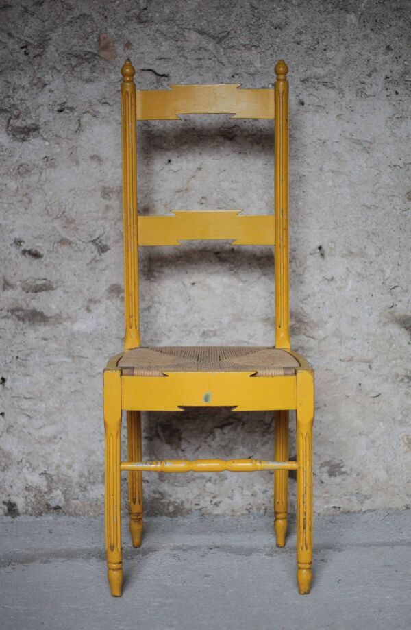 Chaise bois ancienne, chaise bois peinte jaune,chaise assise tressage osier