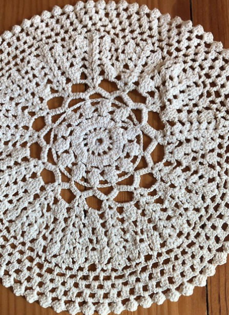 Placemat absolutely superb 23 cm crocheted by hand