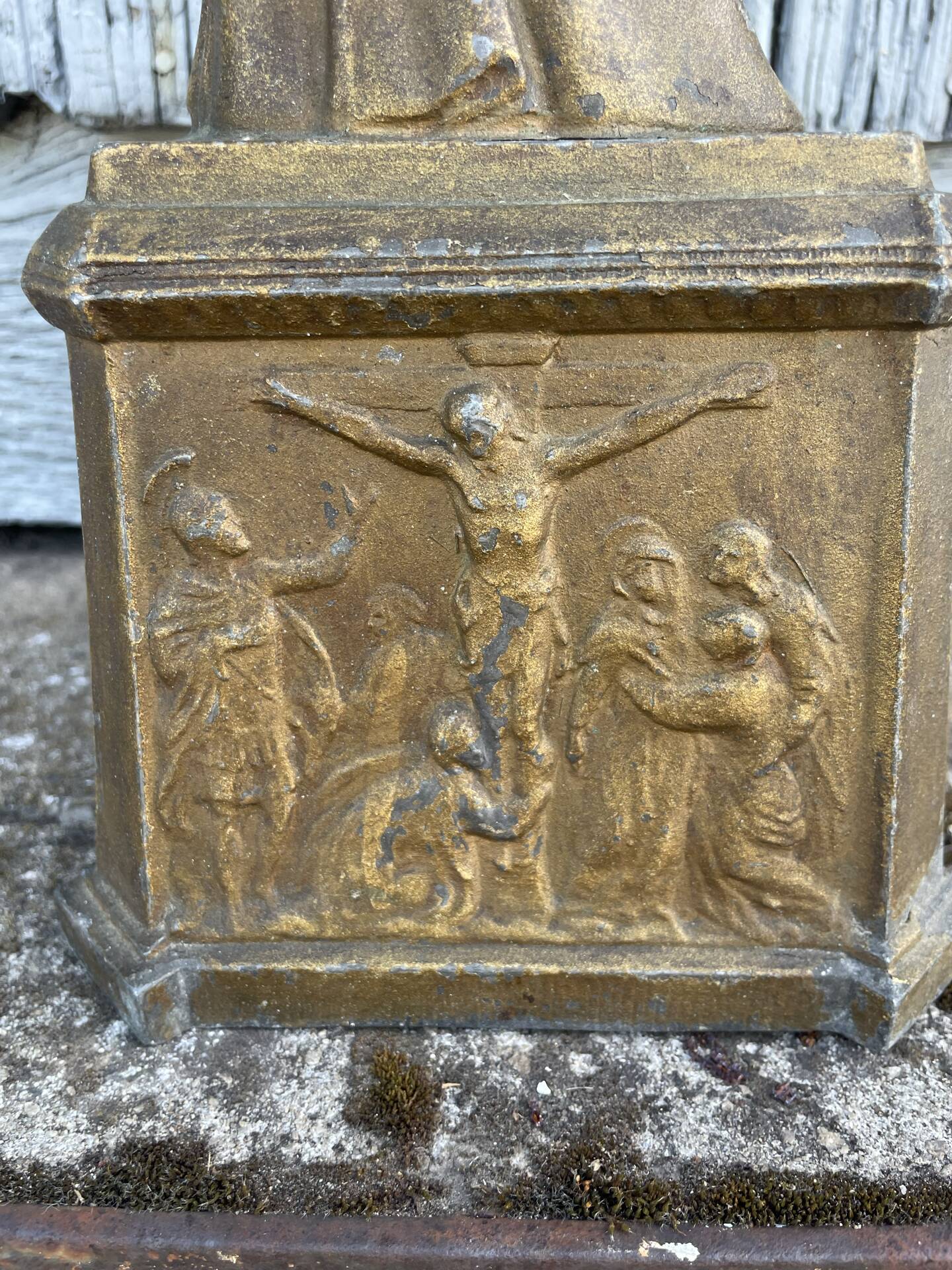 Sculpture of Christ