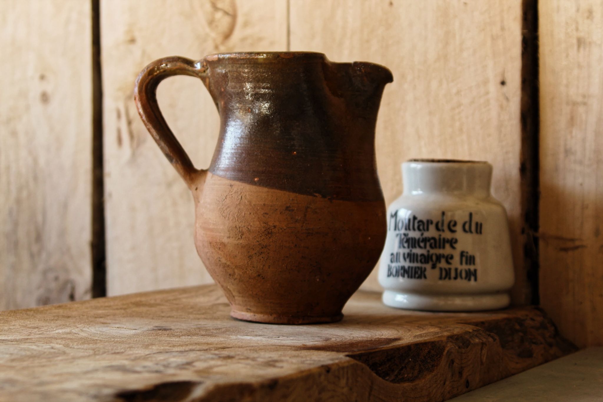 Former two-coloured terracotta pitcher, late 19th century