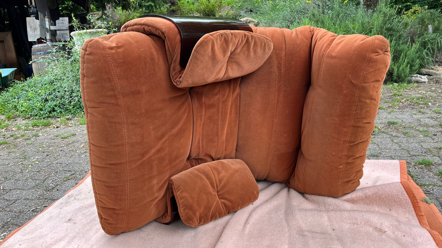 Armchair Marsala line Roset 1970