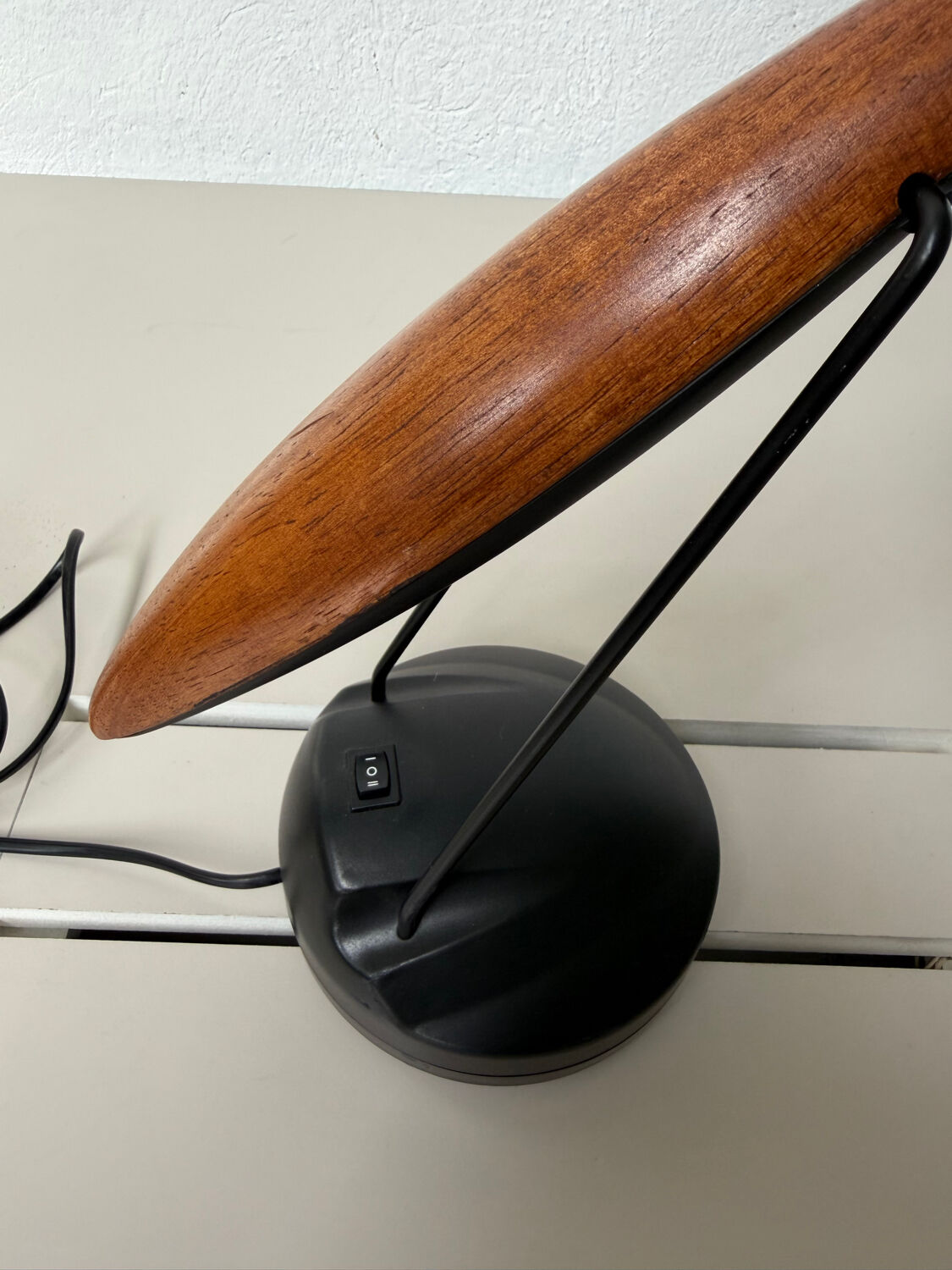 Black and wood desk lamp Unilux reference 2080