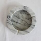 Round ashtray in vintage marble