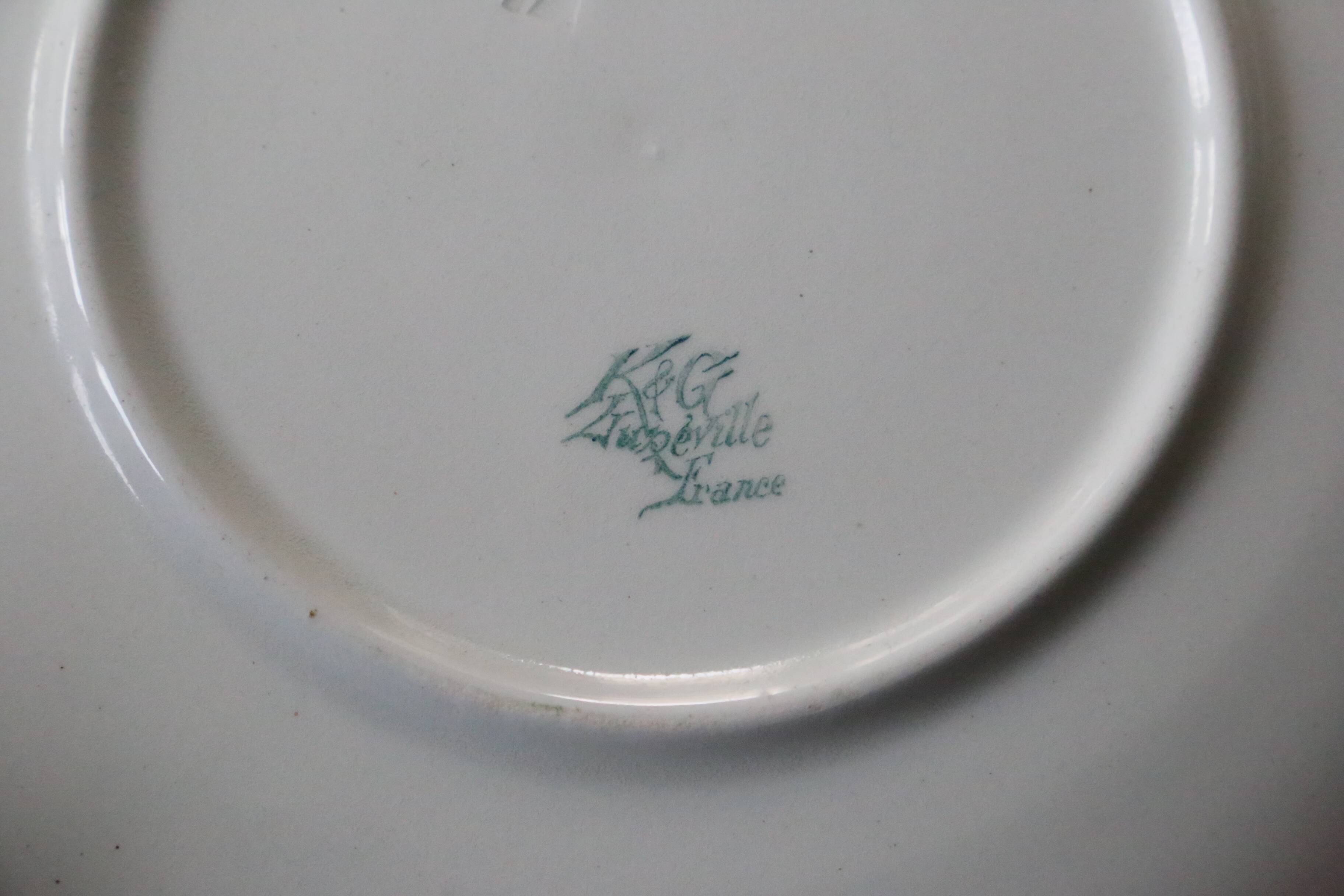 Lunevile earthenware plate