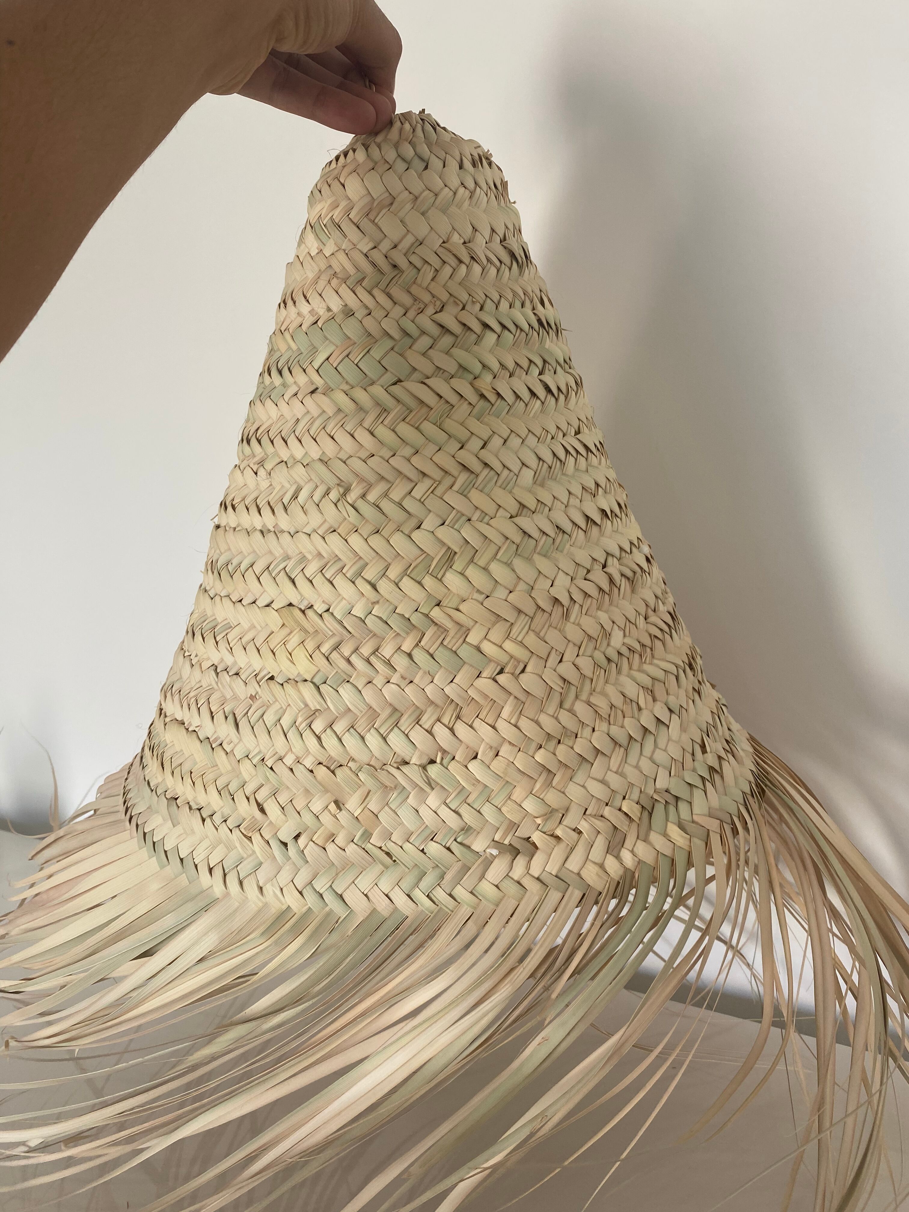 Hand-braided suspension