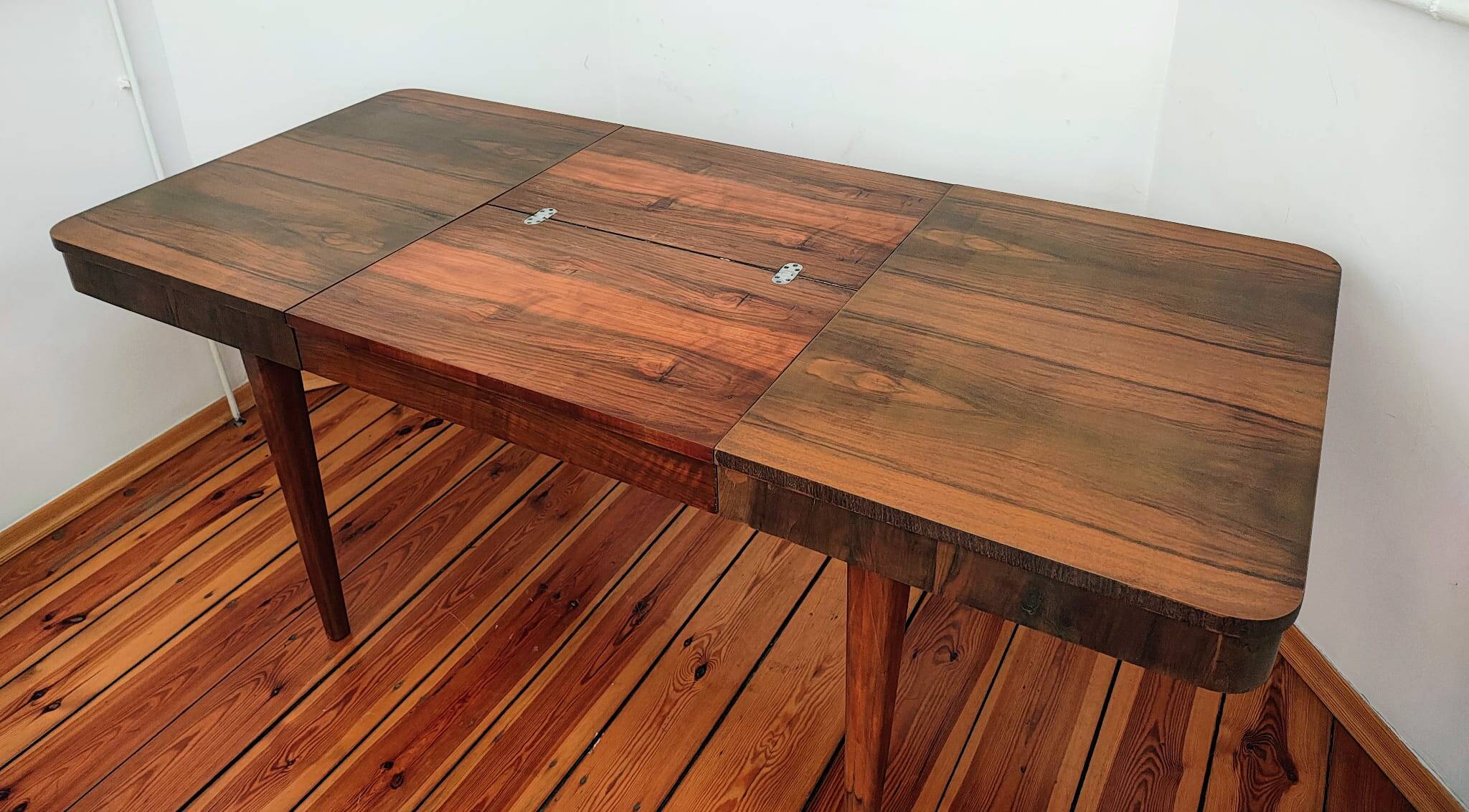 Czechoslovakian Extendable Dining Table by Jindřich Halabala for Up Závody,