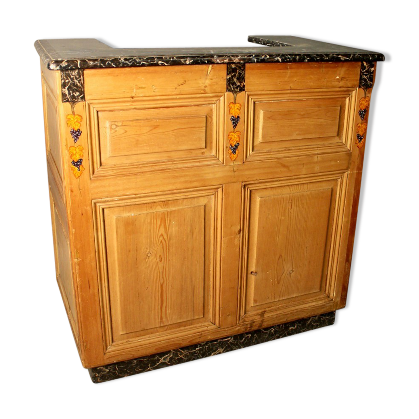 Banque comptoir en sapin à décor de raisins