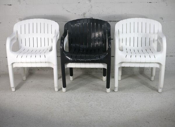 Set de 6 fauteuils d'extérieur Pierre Paulin ''Dangari'', Allibert. Plastique. France, 1980