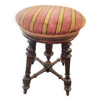 Piano stool