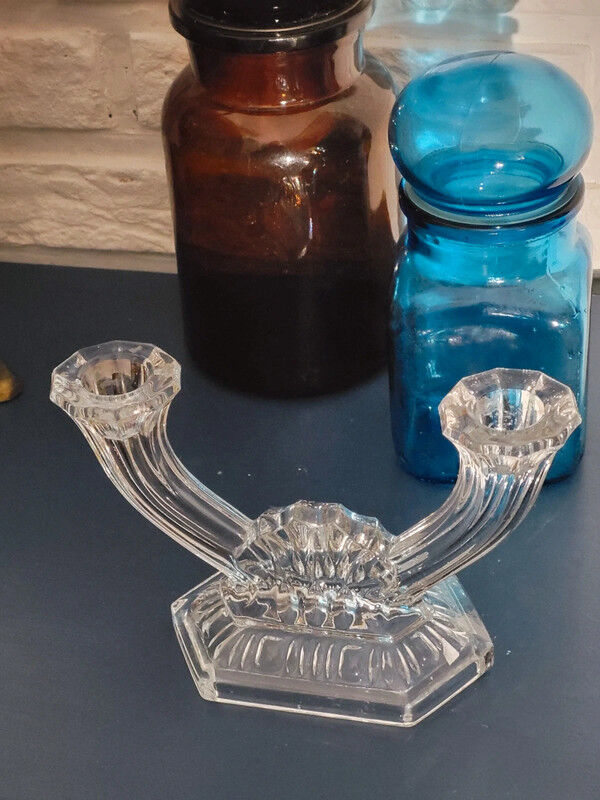 Glass candle holder