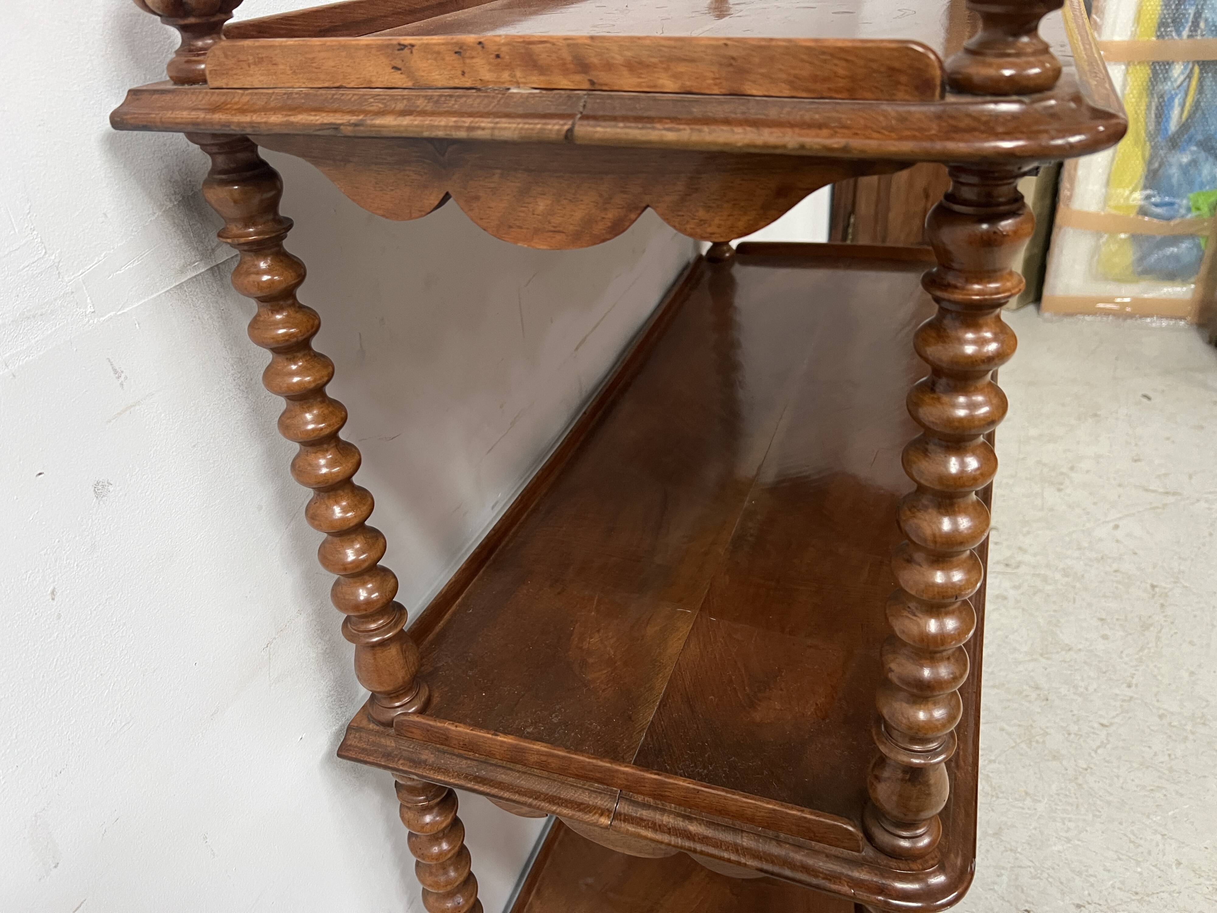Napoleon III console table with three shelves in mahogany and veneer, 19th century