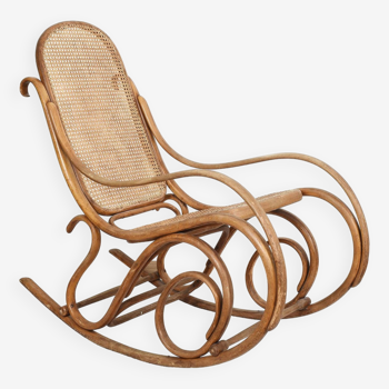 Rocking chair, curved wood