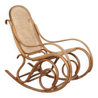 Rocking chair, curved wood