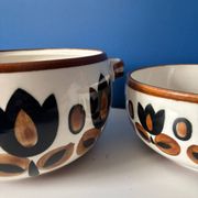 Set of Boch La Louvière salad bowls and dishes, Kimono model, 1970