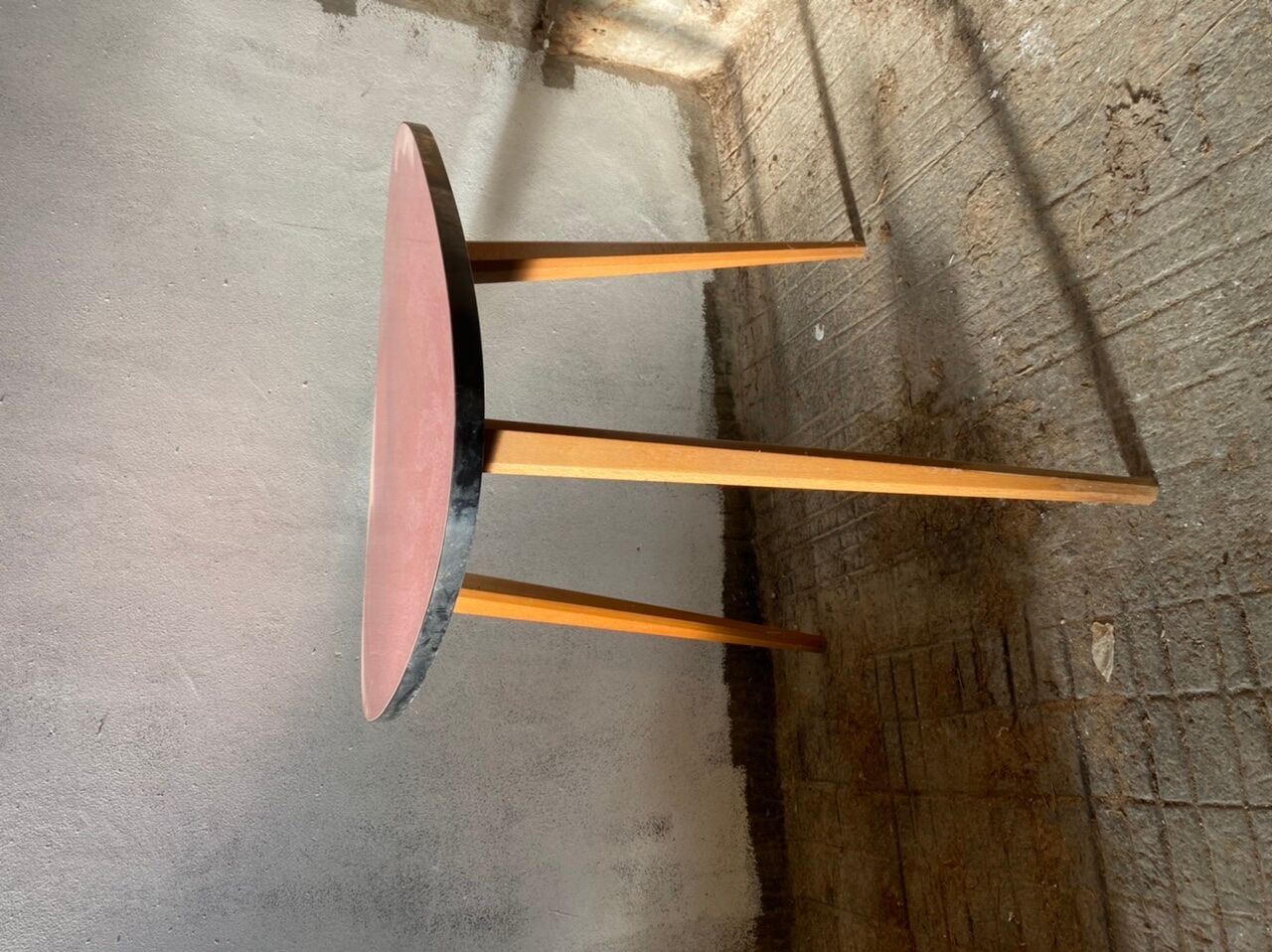 Tripod coffee table
