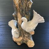 Vase of 2 doves in slip