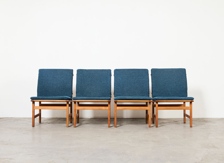 Set of 4 dining chairs model 3232 by Borge Mogensen for Fredericia Denmark 1958