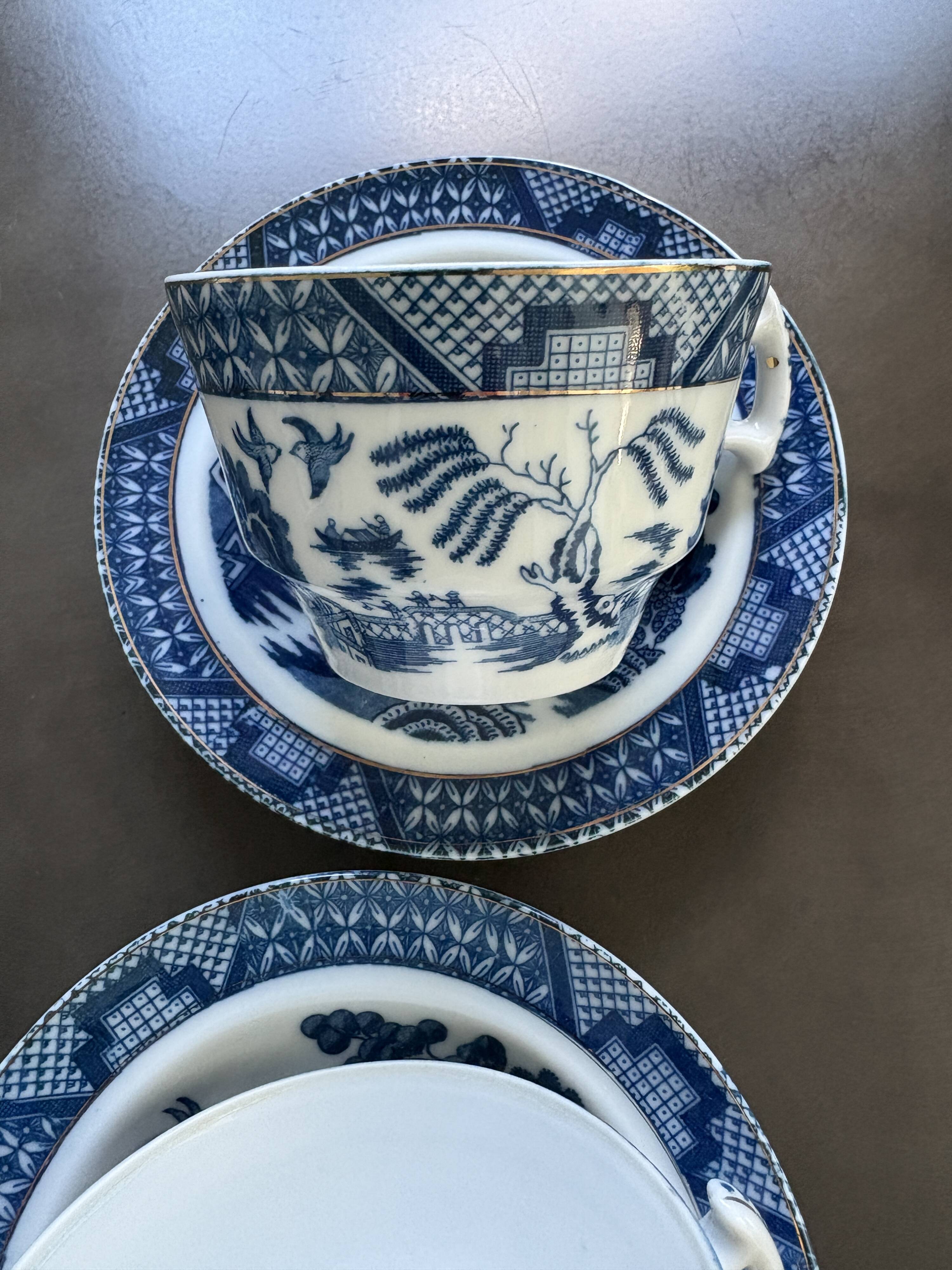 6 Tasses porcelaine de Chine