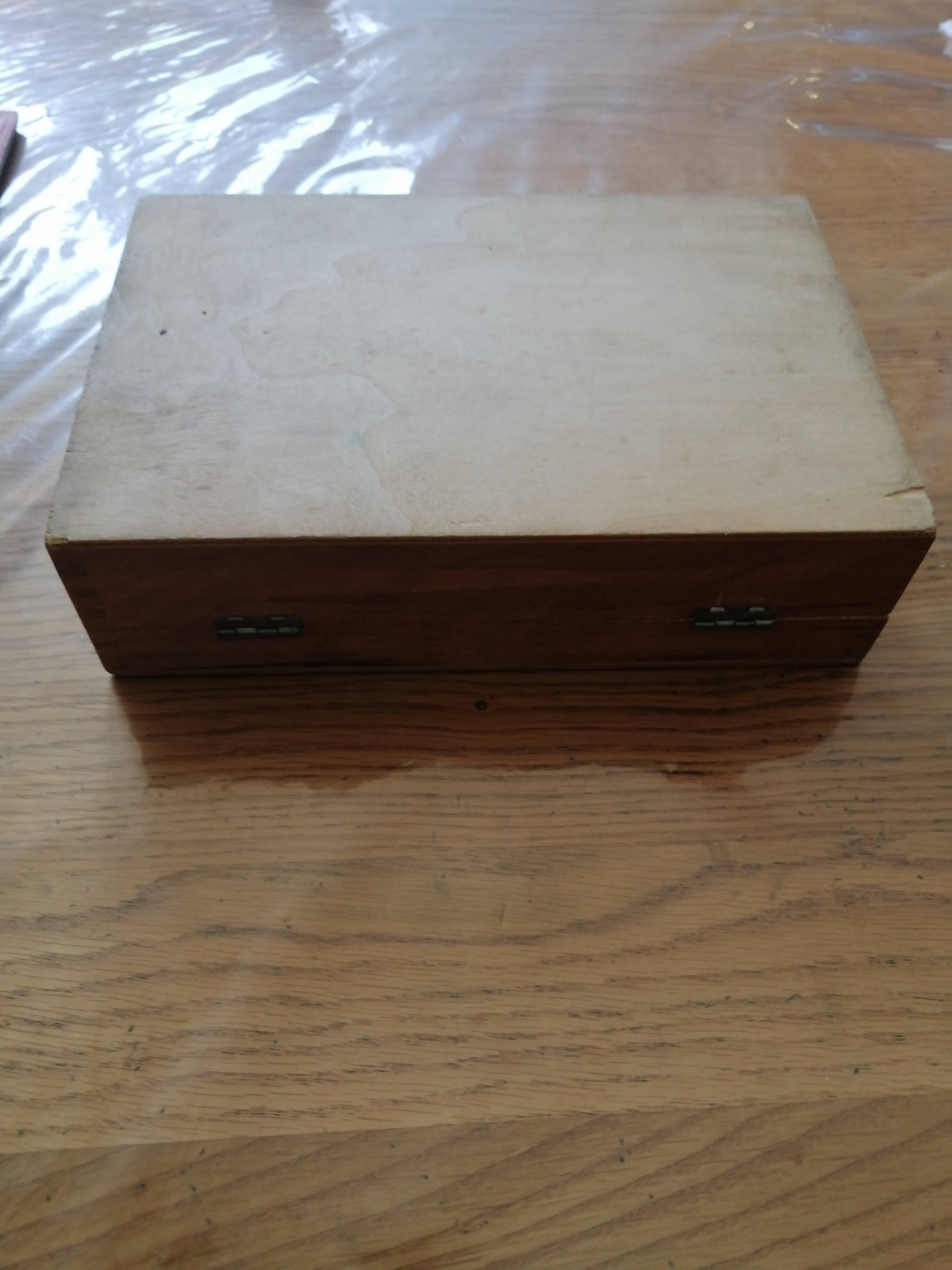 Jeu ancien de loto complet en bois
