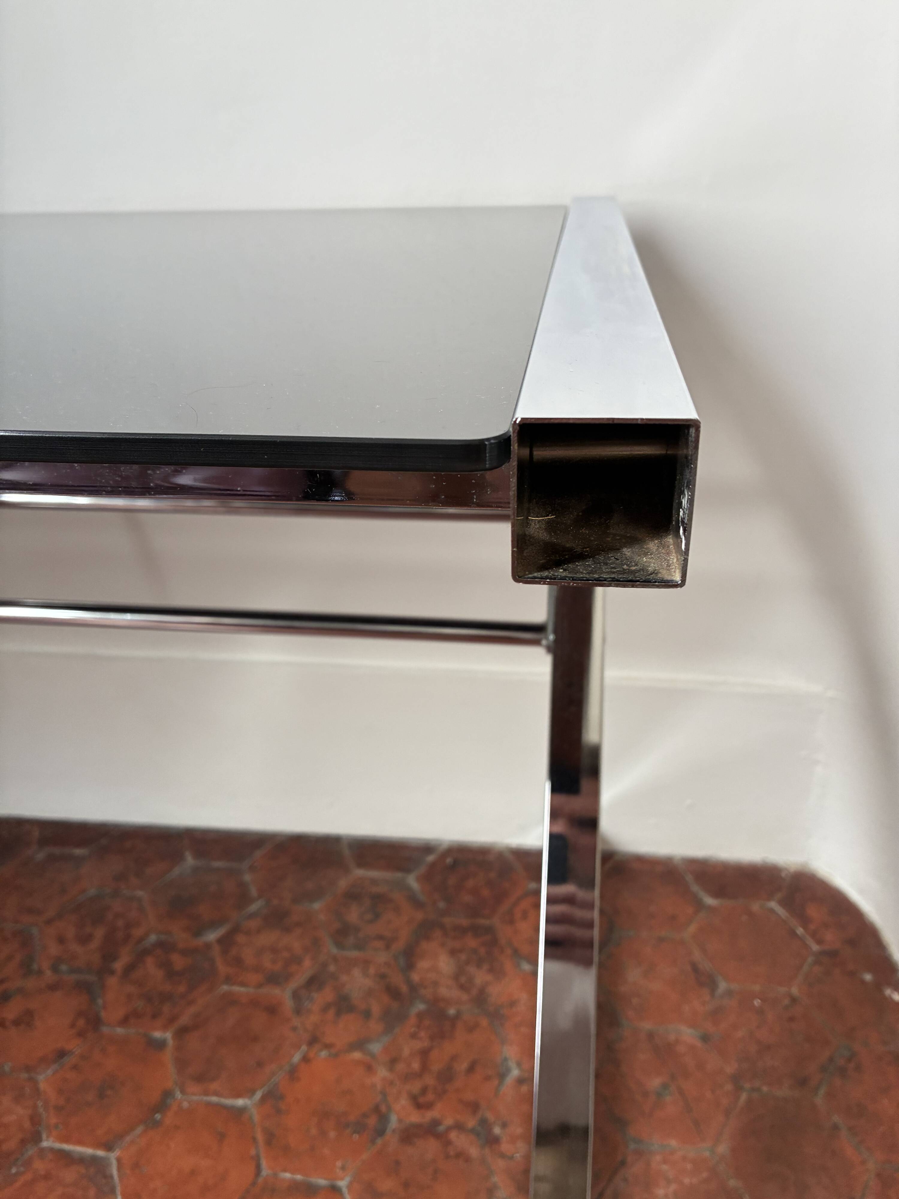 Space age desk in chrome and smoked glass, 1970s.