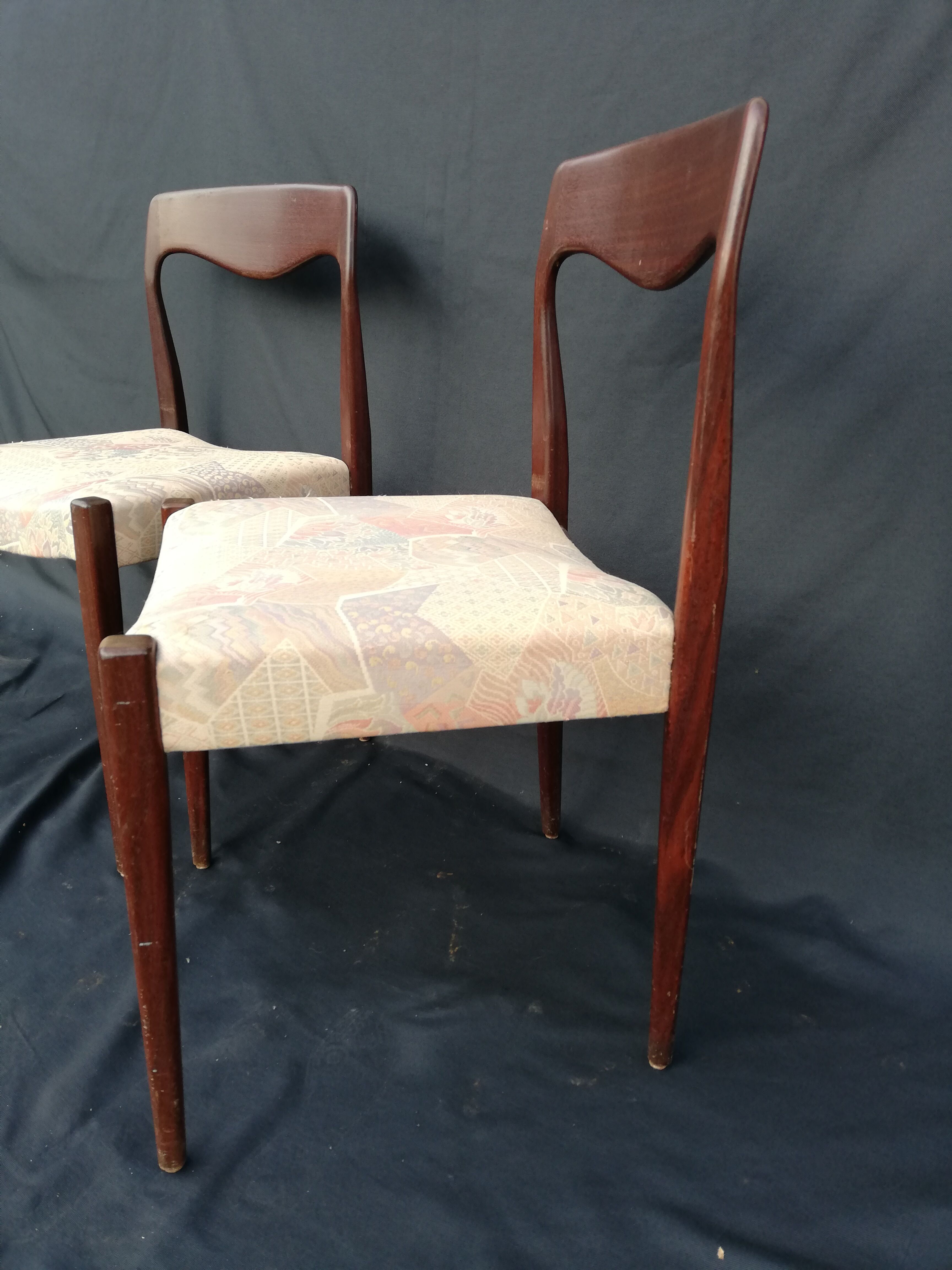Pair of scandinavian chairs
