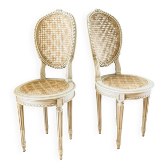 Paire de chaises Louis XVI époque fin XIXe cannages façon damiers