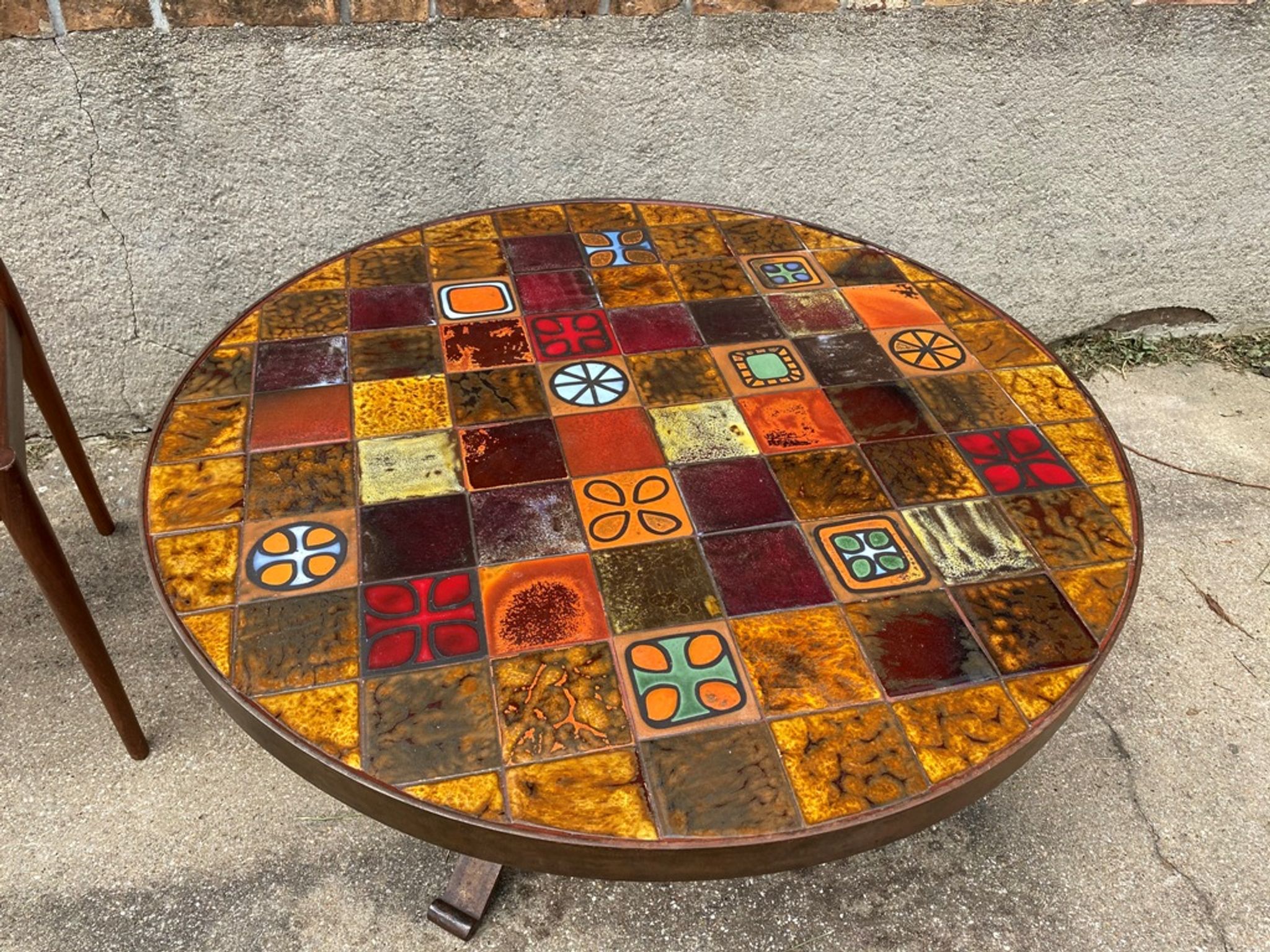 Roche Bobois in 1970s ceramic and wrought iron round coffee table