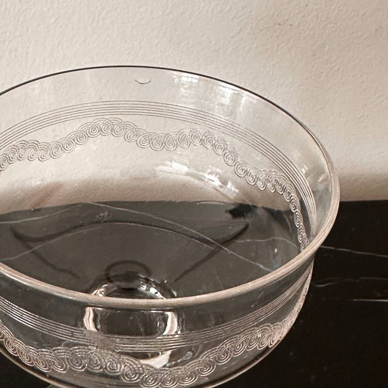 4 Art Deco champagne glasses