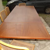 Scandinavian table in expandable teak 1960