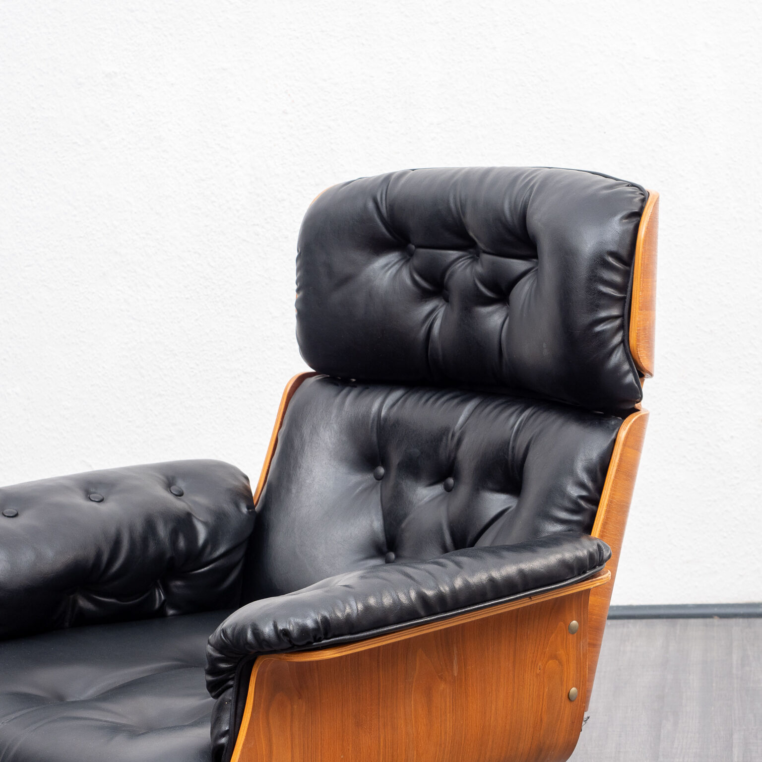 Lounge armchair years 60
