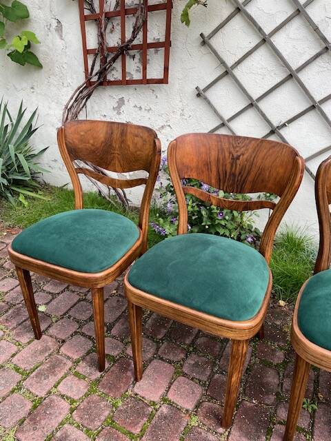 Complete set of pre-war THONET chairs.