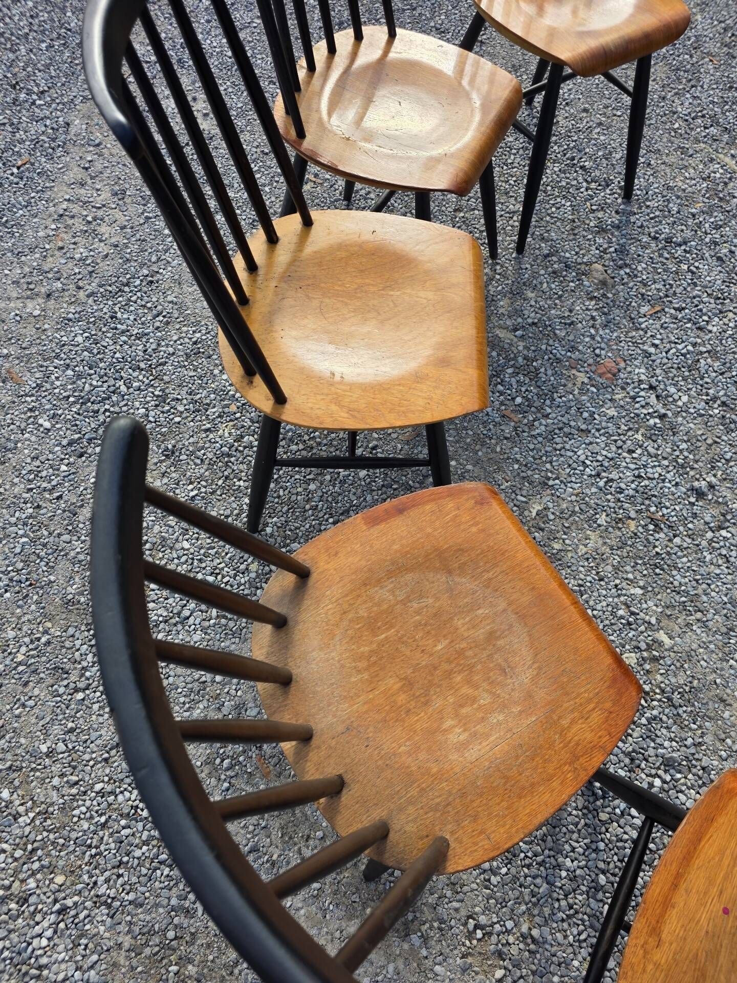 10 Scandinavian chairs from the 1960s