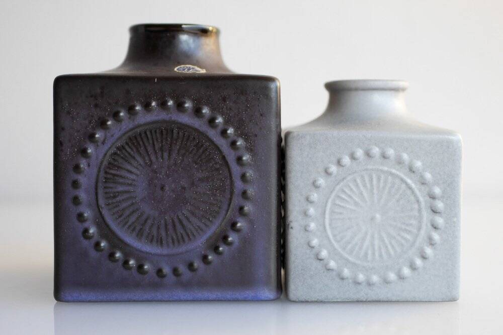 Mid-century Scandinavian modern art pottery vases in ceramic by Göran Andersson for Upsala Ekeby, Sweden, 1970s, set of 2