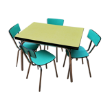 Stretch table set in formica and 4 chairs