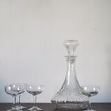 Set of 4 glass champagne glasses